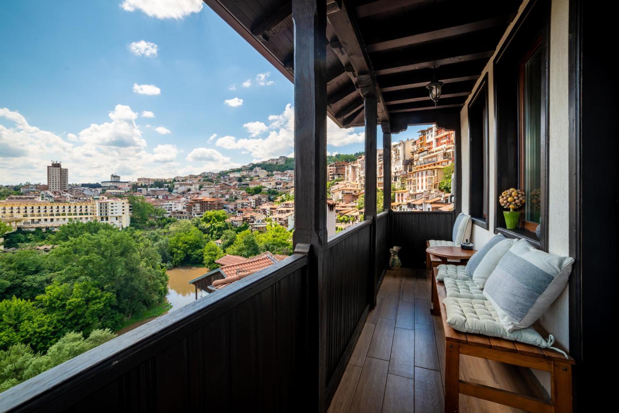 Iatrus Guest Apartment & Sauna Veliko Tărnovo Exterior foto