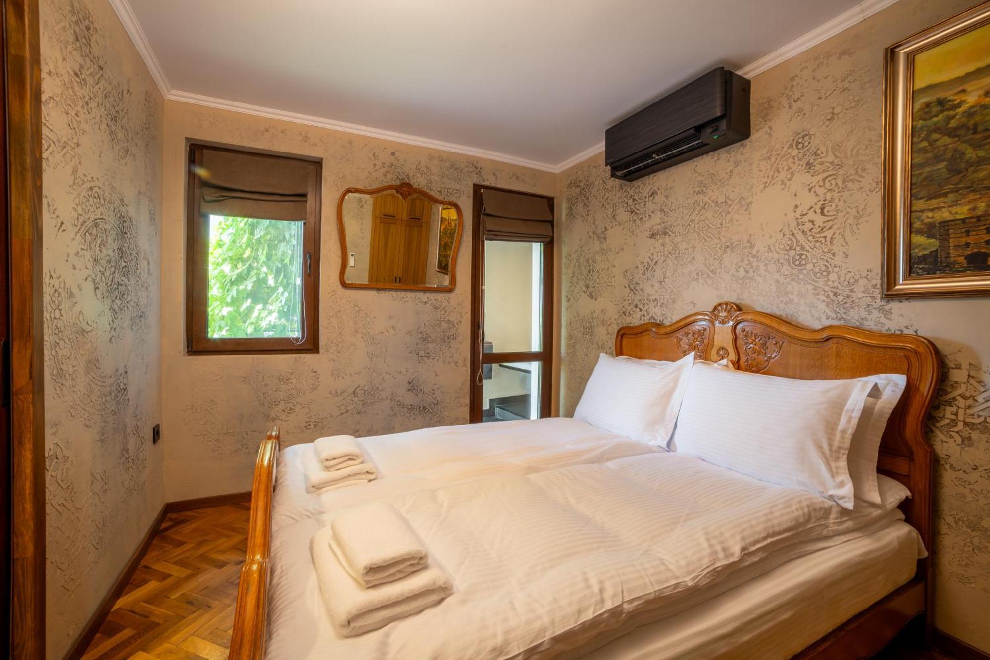 Iatrus Guest Apartment & Sauna Veliko Tărnovo Exterior foto