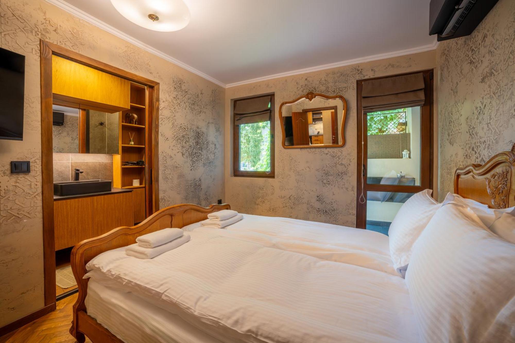 Iatrus Guest Apartment & Sauna Veliko Tărnovo Exterior foto
